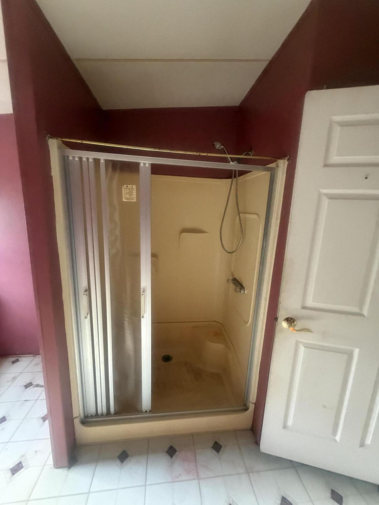 144 Arant Drive Photo 6