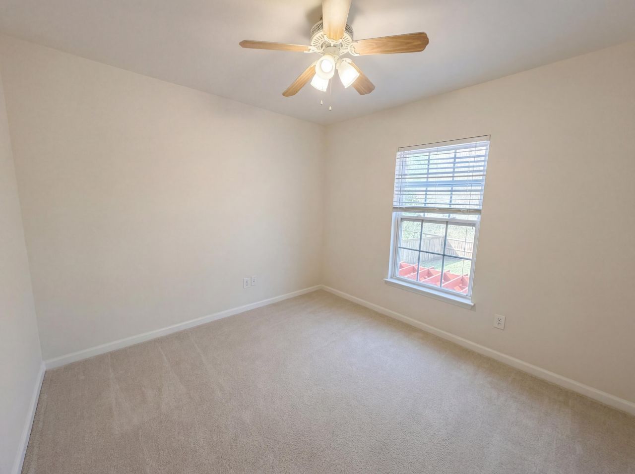 202 Arbor Oaks Drive Photo 12