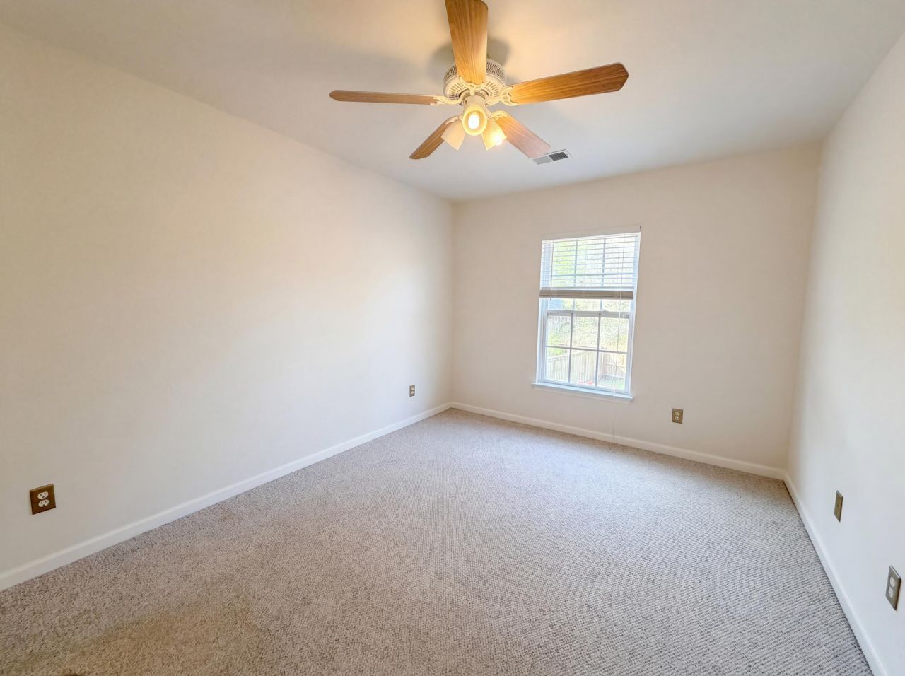 202 Arbor Oaks Drive Photo 14