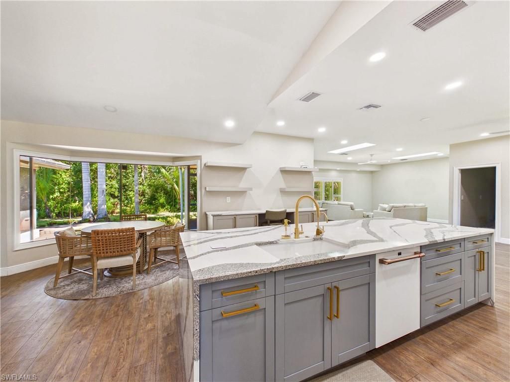 6840 Hendry Creek Dr , Fort Myers, FL 33908 Photo