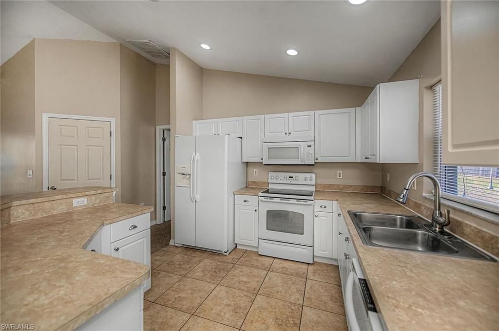 4104 13th St Sw, Lehigh Acres, FL 33976 Photo