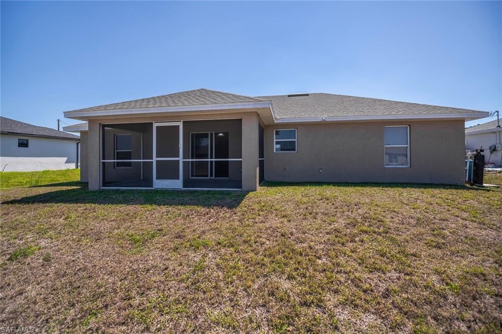4104 13th St Sw, Lehigh Acres, FL 33976 Photo