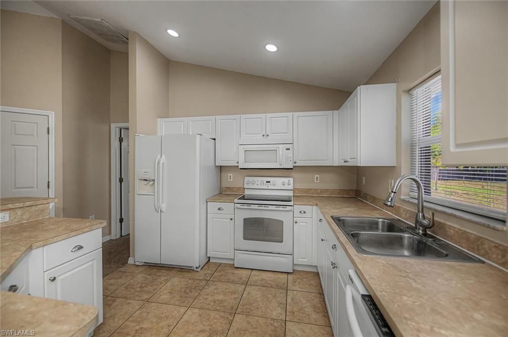 4104 13th St Sw, Lehigh Acres, FL 33976 Photo