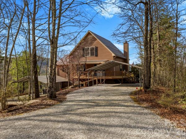 1489 Round Mountain Road , Brevard, NC 28712