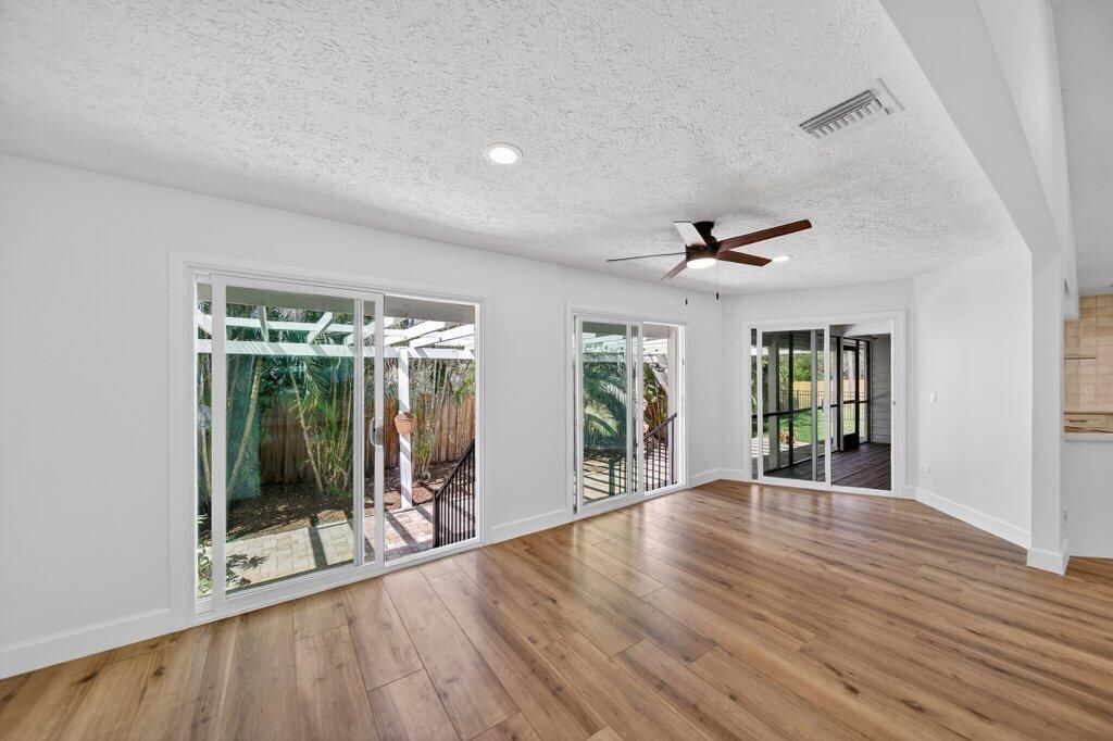 2366 SE Country Club Lane, Stuart, FL 34996 Photo