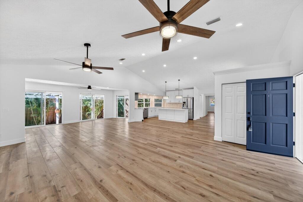 2366 SE Country Club Lane, Stuart, FL 34996 Photo