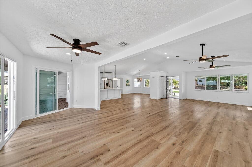 2366 SE Country Club Lane, Stuart, FL 34996 Photo