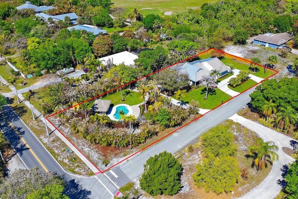 2366 SE Country Club Lane, Stuart, FL 34996 Photo