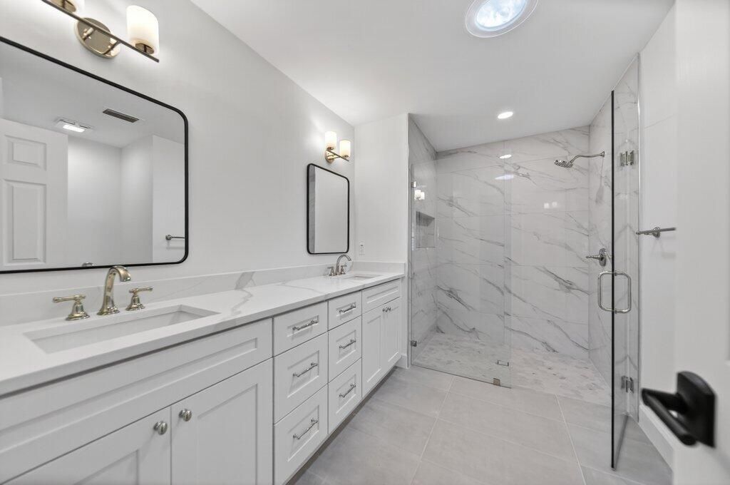 2366 SE Country Club Lane, Stuart, FL 34996 Photo