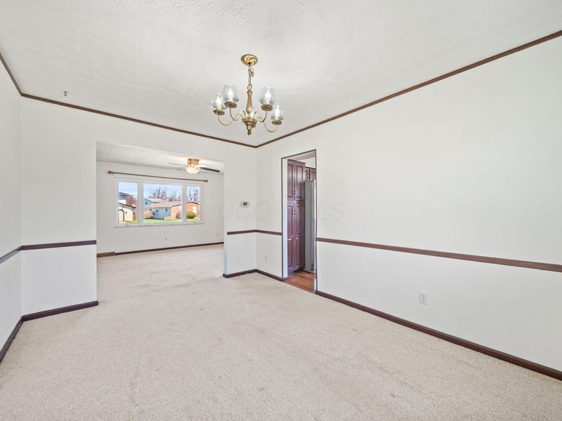 2087 Teakwood Drive, Columbus, OH 43229 Photo 12