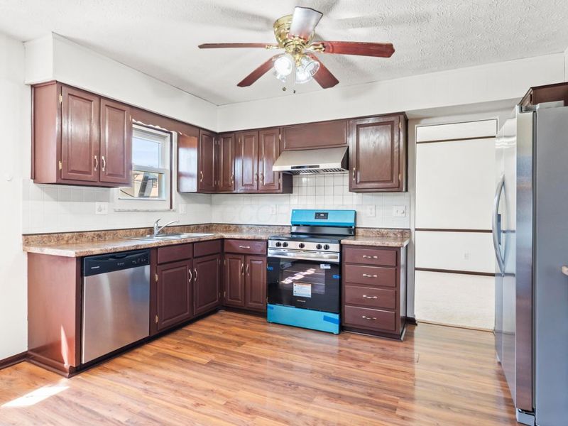 2087 Teakwood Drive, Columbus, OH 43229 Photo 17