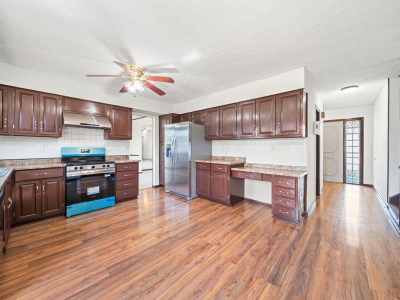 2087 Teakwood Drive, Columbus, OH 43229 Photo 19