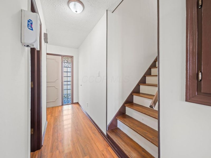 2087 Teakwood Drive, Columbus, OH 43229 Photo 25