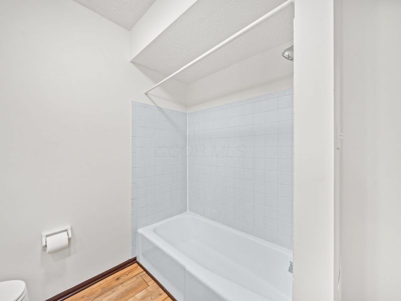 2087 Teakwood Drive, Columbus, OH 43229 Photo 34