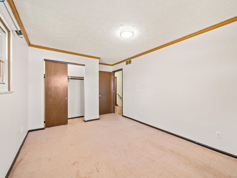 2087 Teakwood Drive, Columbus, OH 43229 Photo 35