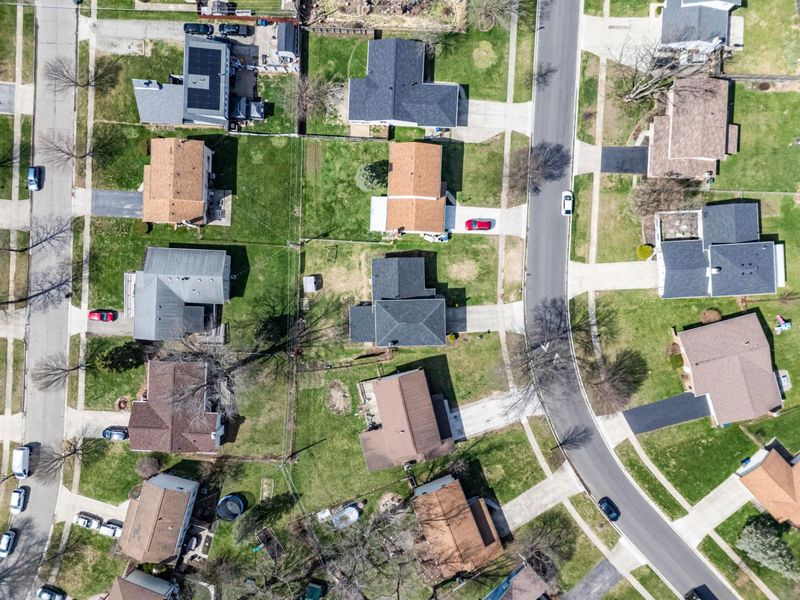 2087 Teakwood Drive, Columbus, OH 43229 Photo 69