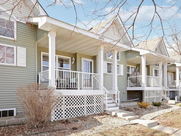 2826 Clover Ridge Drive, Unit 3203, Chaska, MN 55318