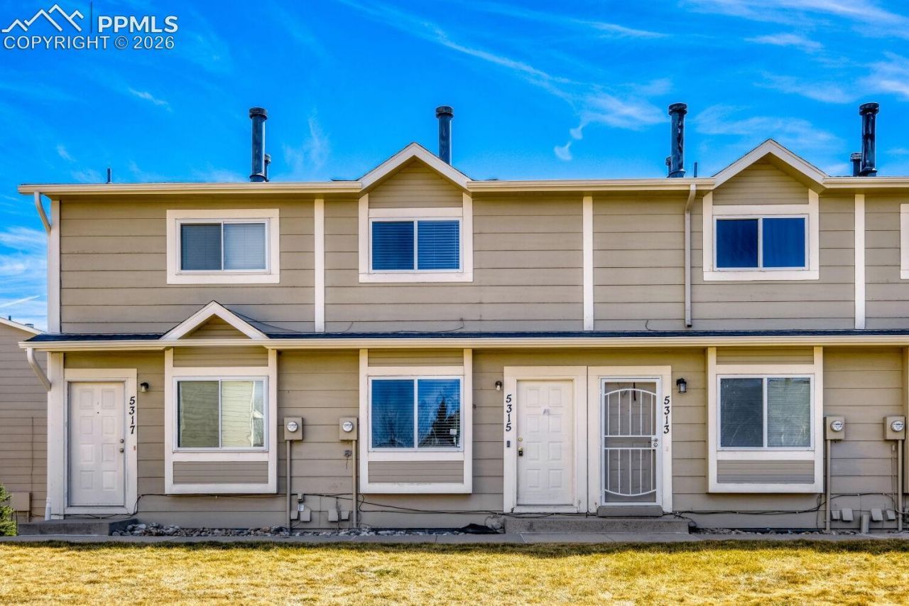 5315 Solar Ridge Drive, Colorado Springs, CO 80917 Main Photo