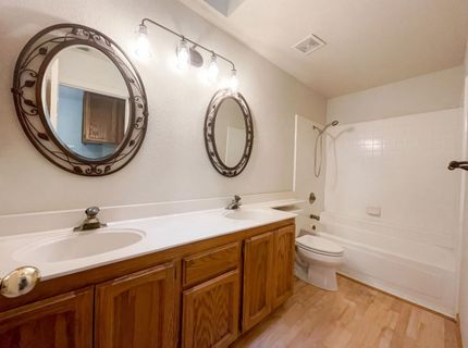 155 Bittercreek Dr, Folsom, CA 95630 Photo