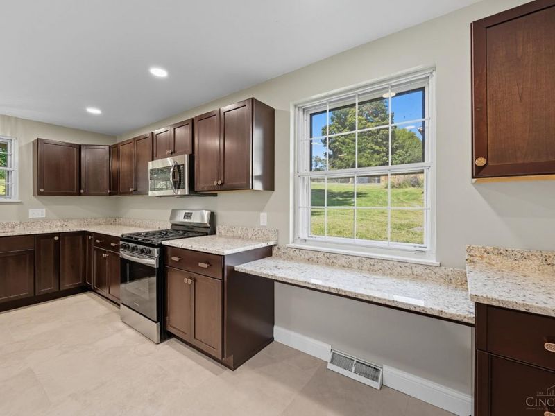 5991 Gaines Road, Green Township, OH 45247 Photo 11