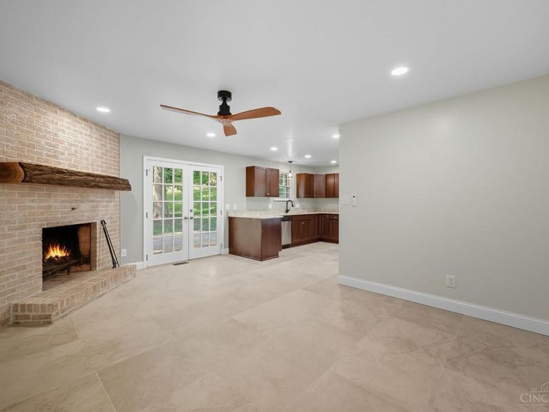 5991 Gaines Road, Green Township, OH 45247 Photo 4