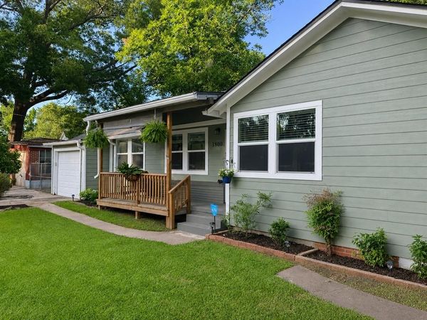 1800 Louisiana, Marshall, TX 75672