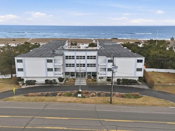 281 Dune Road, Unit 16B, Westhampton Beach, NY 11978