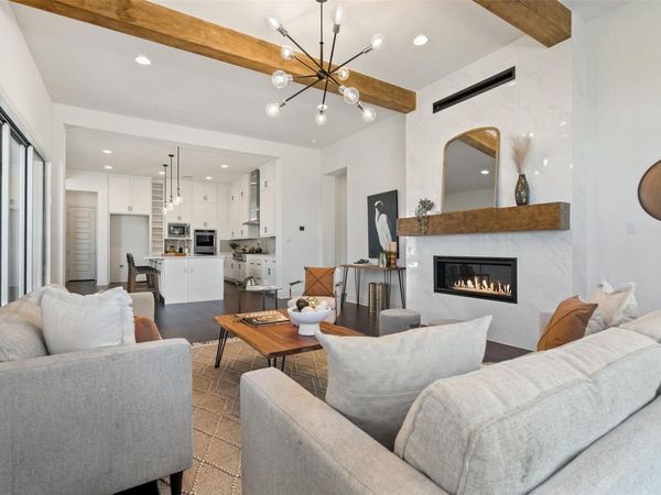 924 Bristol Creek BND, Lakeway, TX 78738