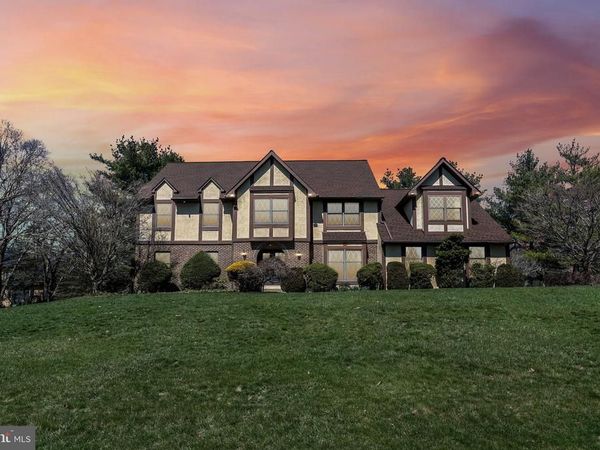 1 SALJON COURT, AMBLER, PA 19002