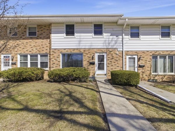 5302 Athens AVENUE, Racine, WI 53406