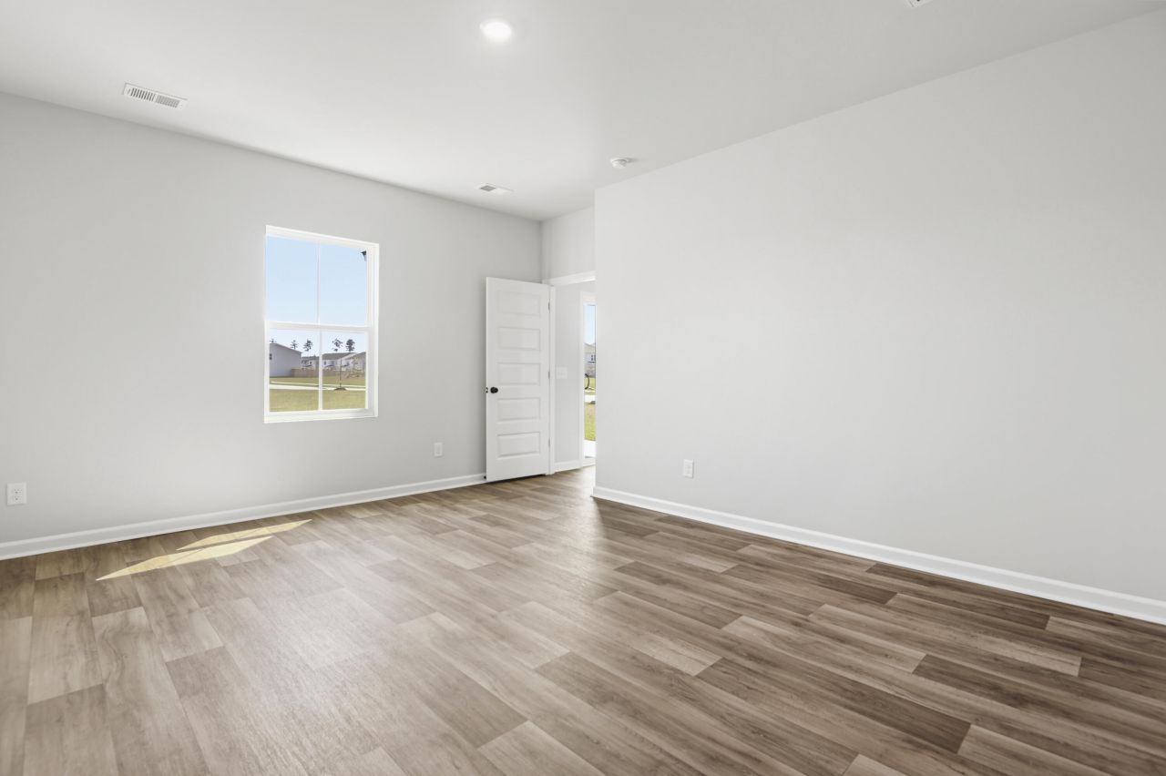 376 Tiliwa Street Photo 13