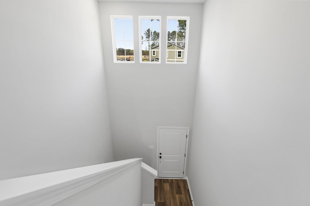 376 Tiliwa Street Photo 28