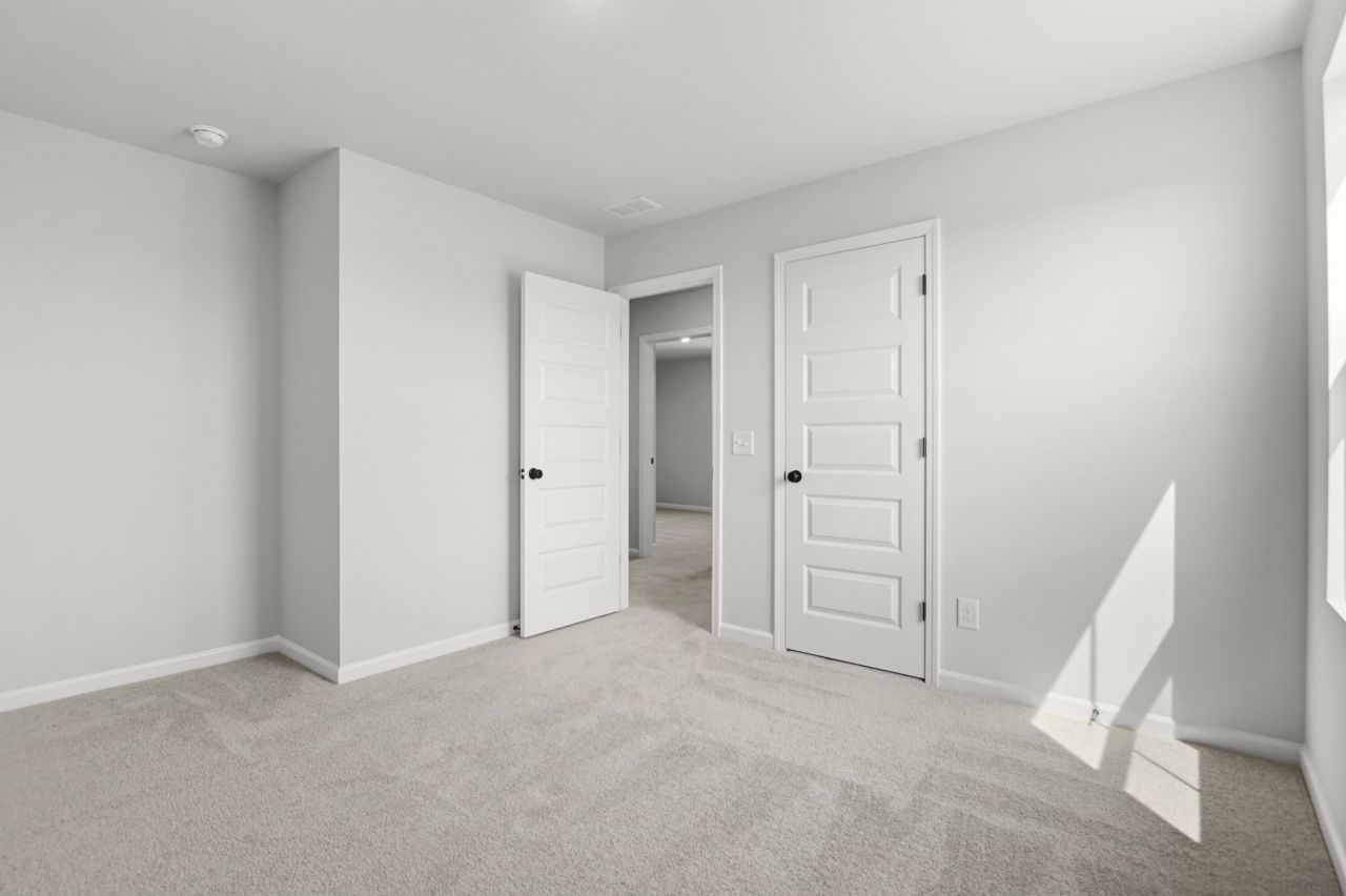 376 Tiliwa Street Photo 34