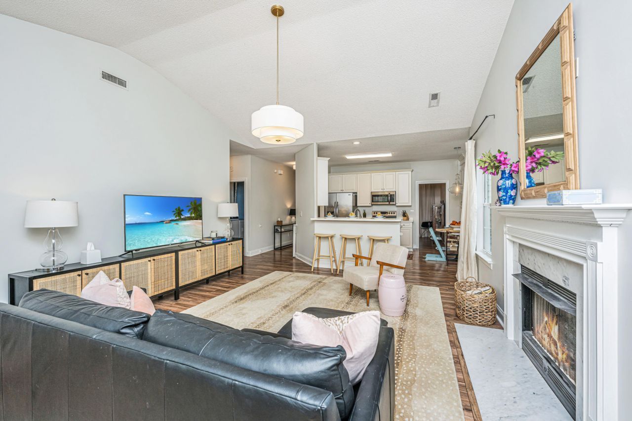 111 Tunstall Drive Photo 10