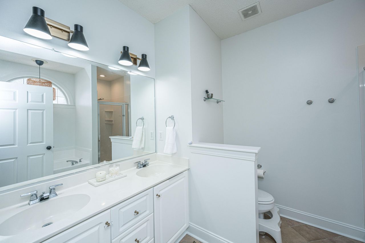 111 Tunstall Drive Photo 22