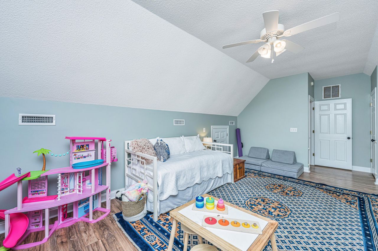 111 Tunstall Drive Photo 34