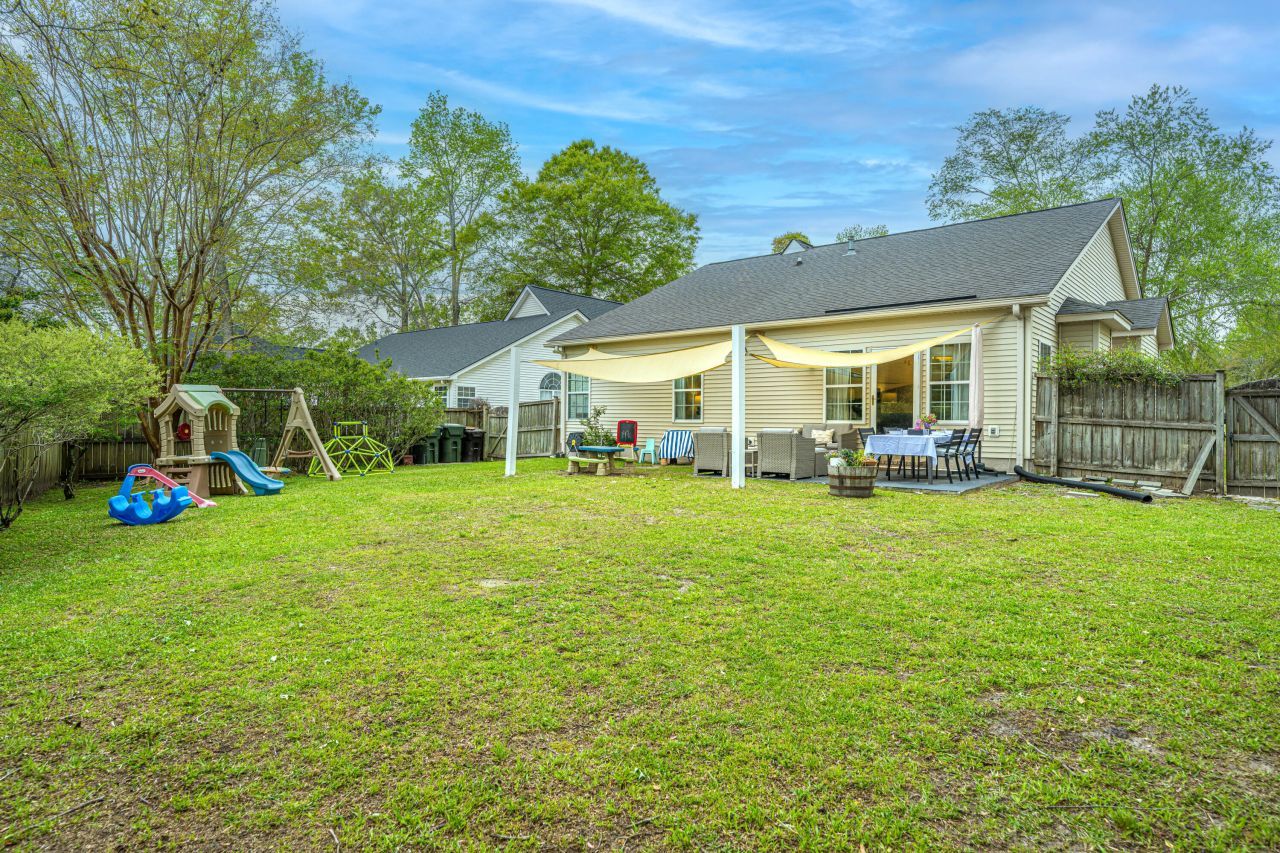 111 Tunstall Drive Photo 45