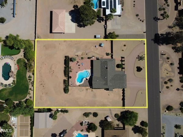 9834 E CLINTON Street, Scottsdale, AZ 85260