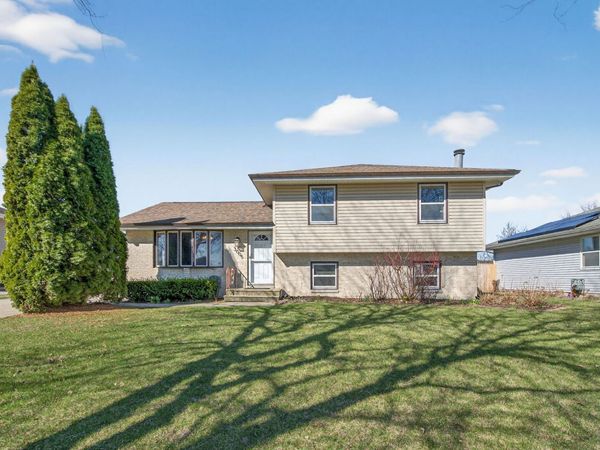 3005 Art Schultz Drive , Plainfield, IL 60586