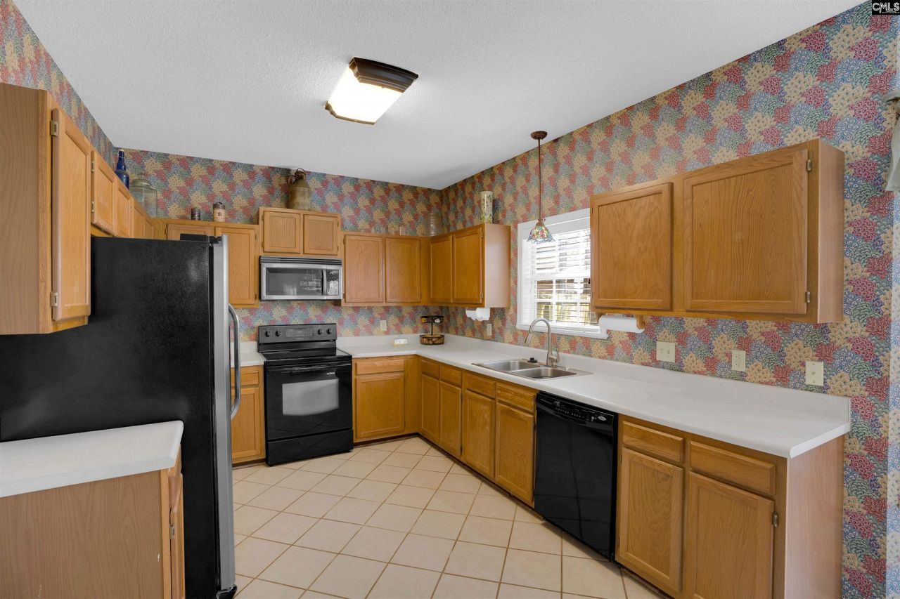 101 Misty Glen Circle  Photo 11