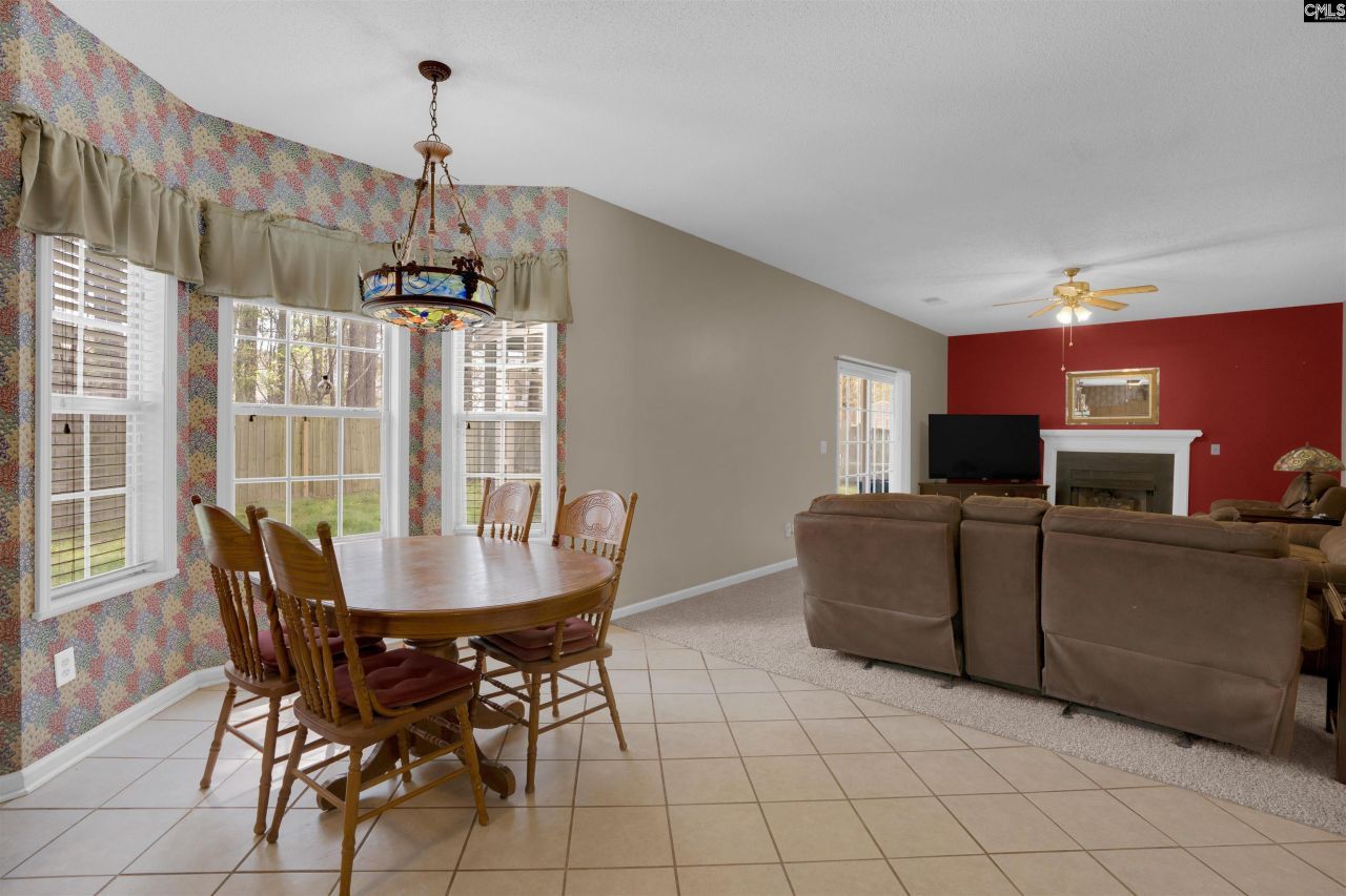 101 Misty Glen Circle  Photo 13