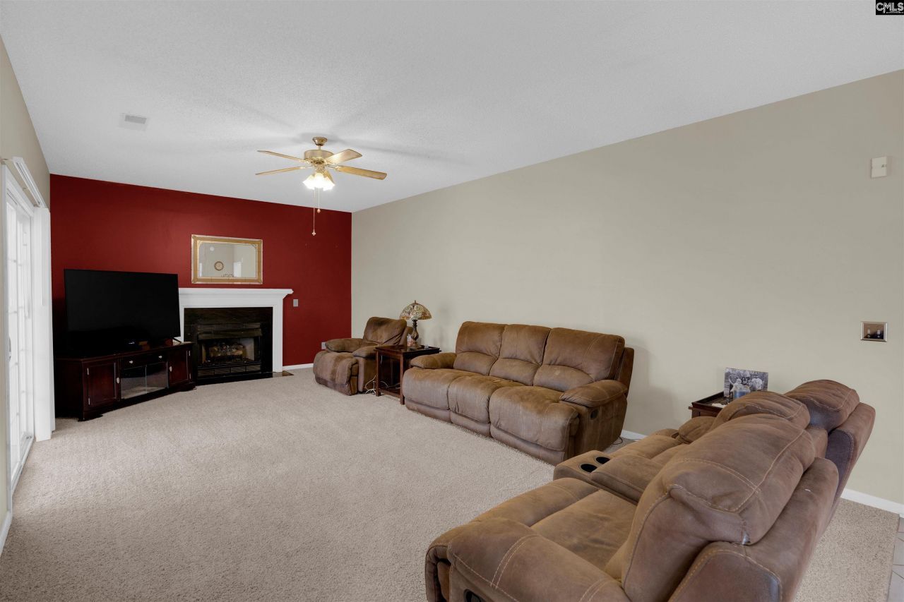 101 Misty Glen Circle  Photo 14