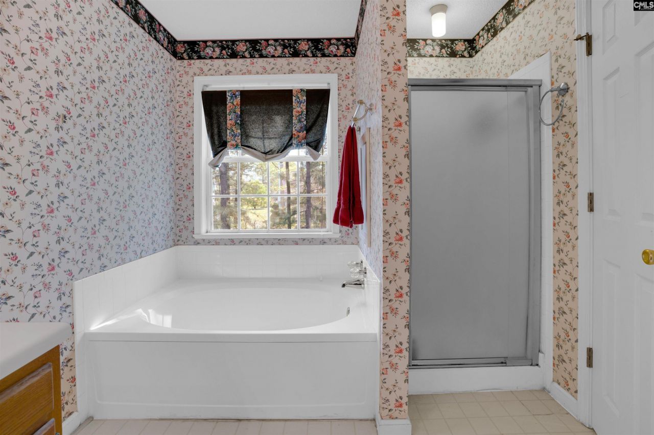 101 Misty Glen Circle  Photo 22