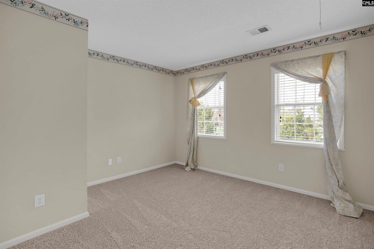 101 Misty Glen Circle  Photo 23