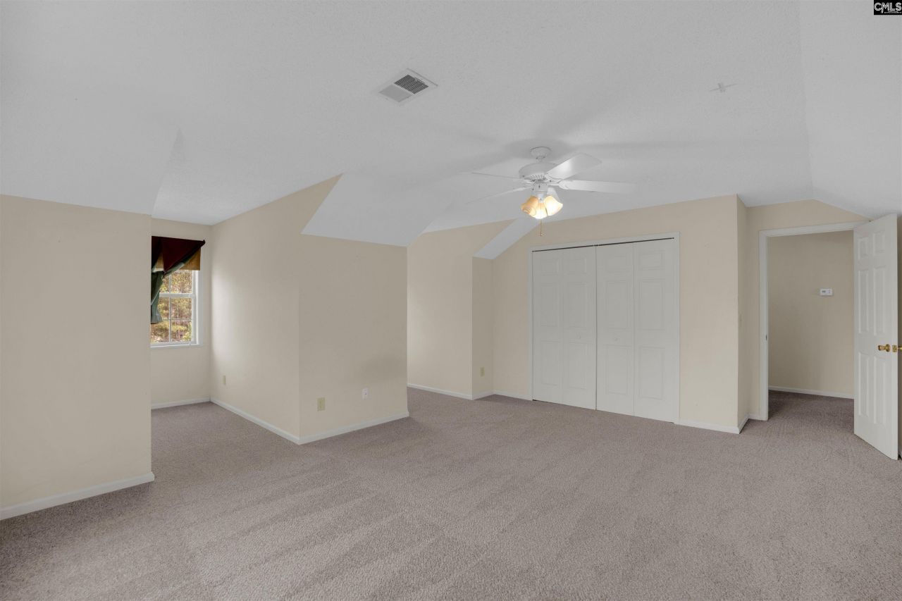 101 Misty Glen Circle  Photo 28