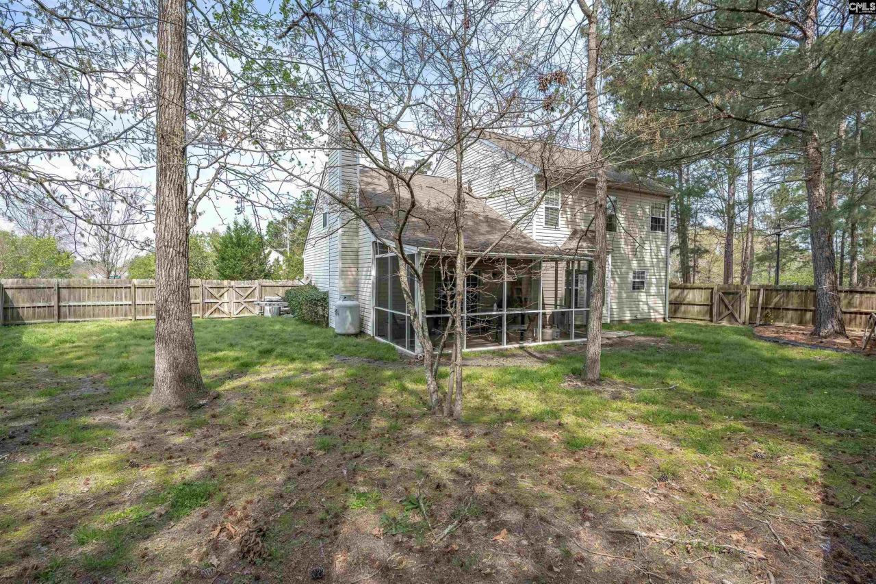 101 Misty Glen Circle  Photo 32