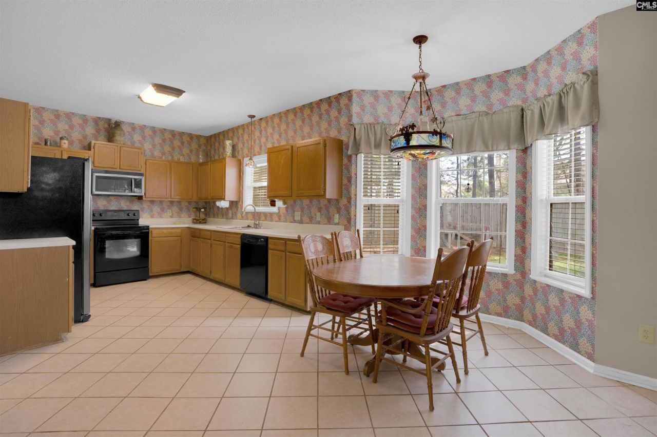 101 Misty Glen Circle  Photo 4