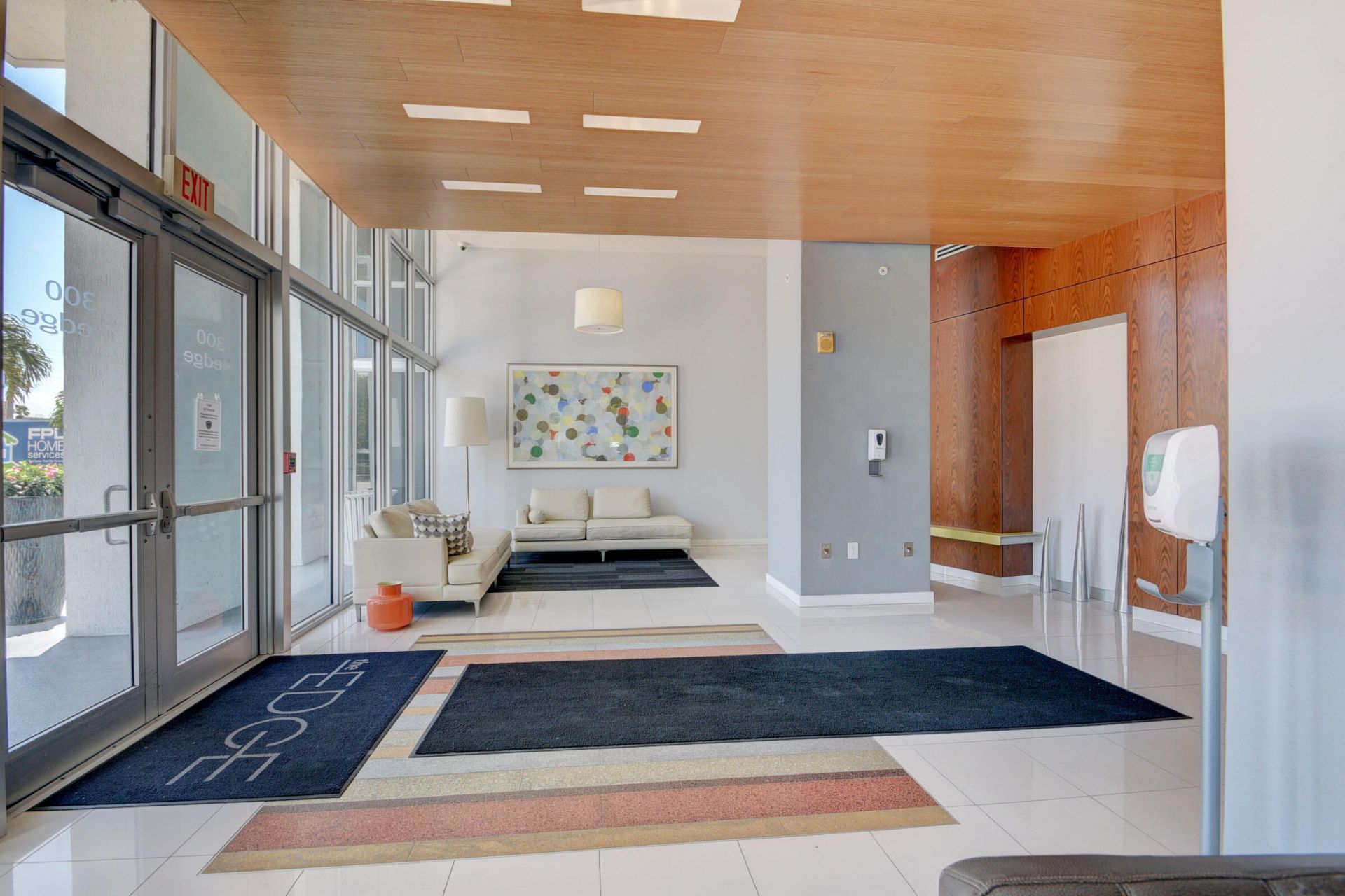 300 S Australian Avenue, Unit 1215, West Palm Beach, FL 33401 Photo