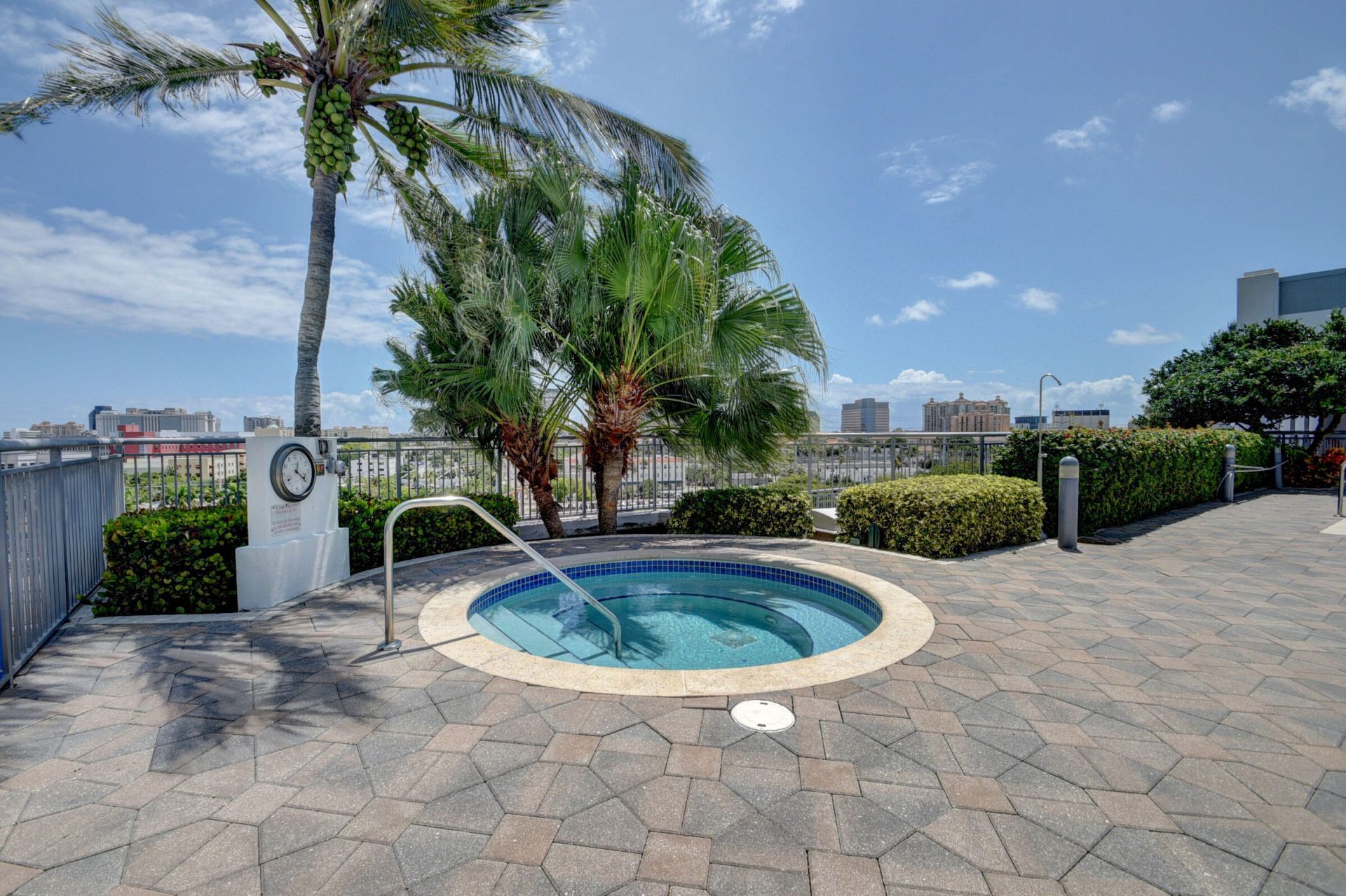 300 S Australian Avenue, Unit 1215, West Palm Beach, FL 33401 Photo