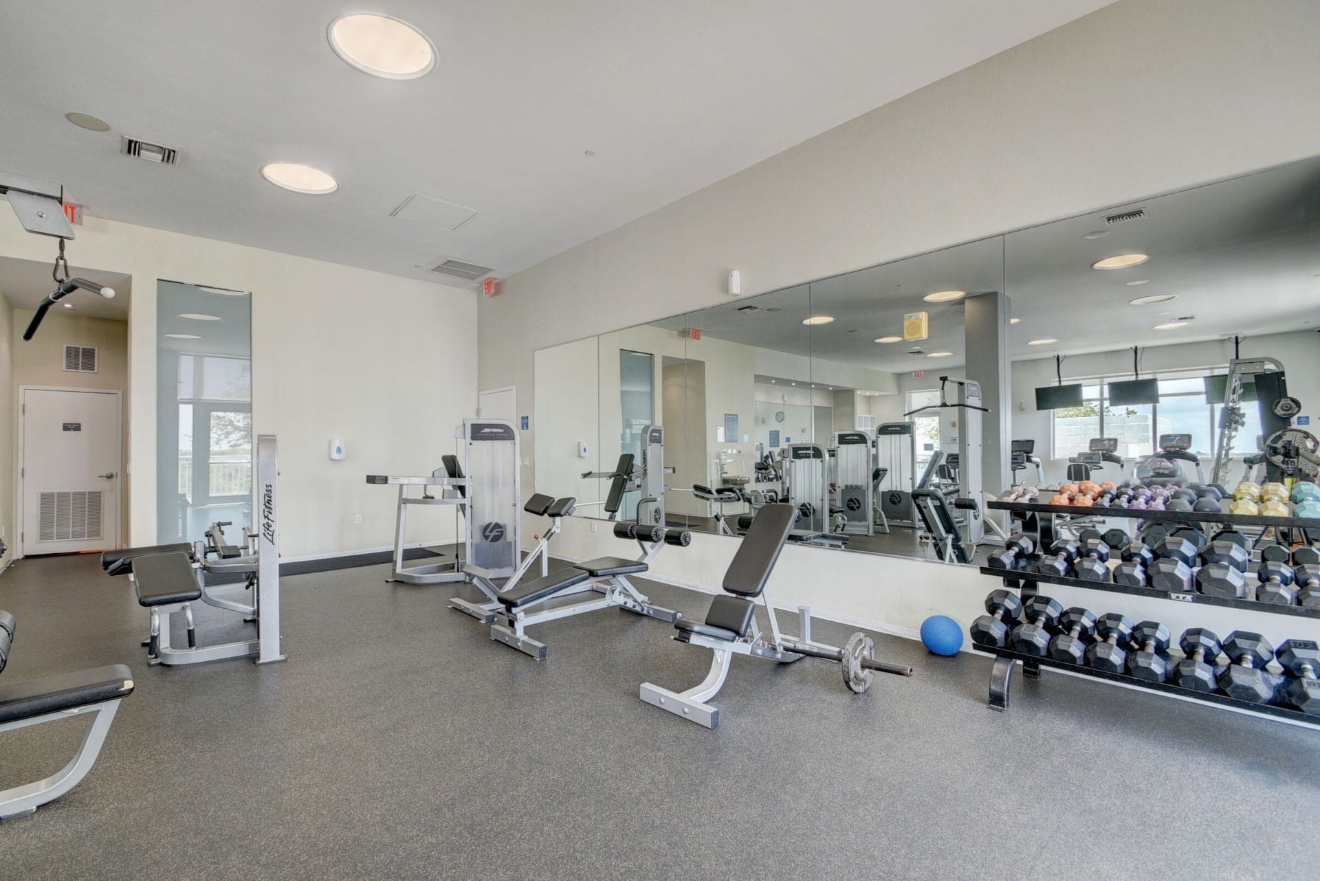 300 S Australian Avenue, Unit 1215, West Palm Beach, FL 33401 Photo